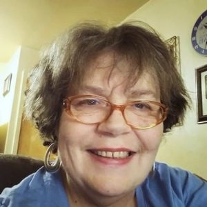 Meet your Posher, Debra